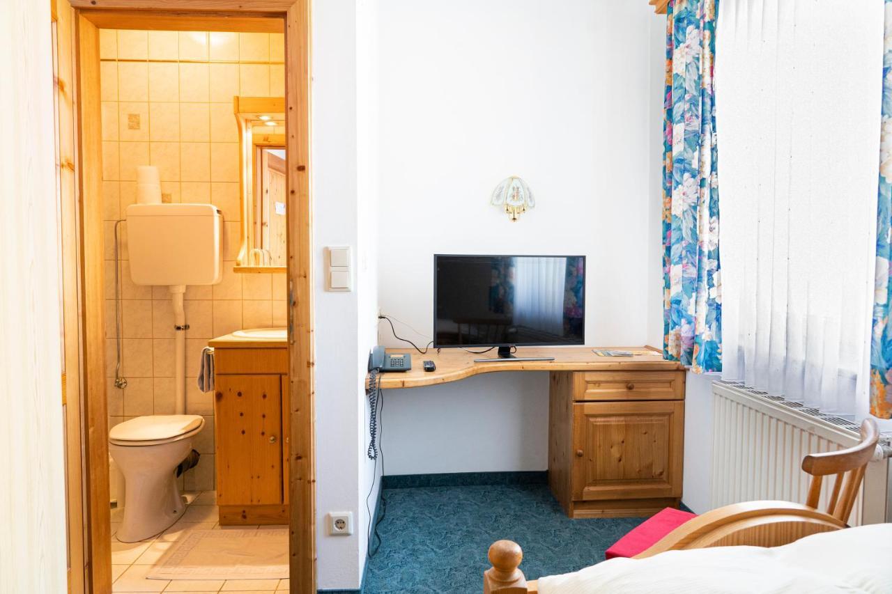 Gasthof Diewald Raach am Hochgebirge Luaran gambar