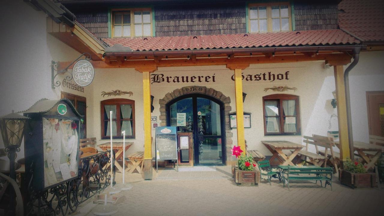 Gasthof Diewald Raach am Hochgebirge Luaran gambar